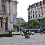 Goscinne Przy Ogrodzie Staromiejskim 3*
