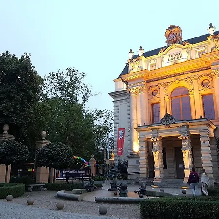 Goscinne Przy Ogrodzie Staromiejskim Maison d'hôtes Wrocław