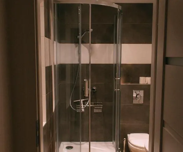 Goscinne Przy Ogrodzie Staromiejskim 3* Βρότσλαβ