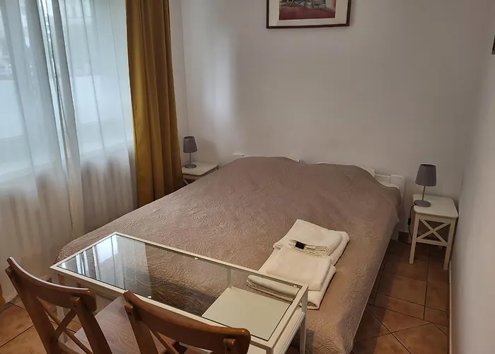 Goscinne Przy Ogrodzie Staromiejskim Πανσιόν