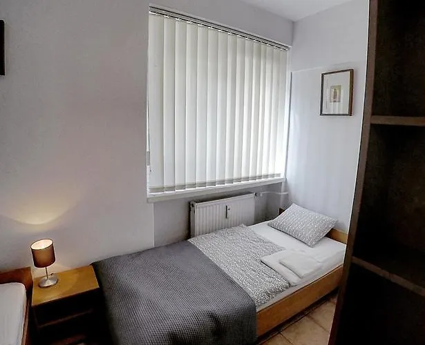 Goscinne Przy Ogrodzie Staromiejskim Guest house